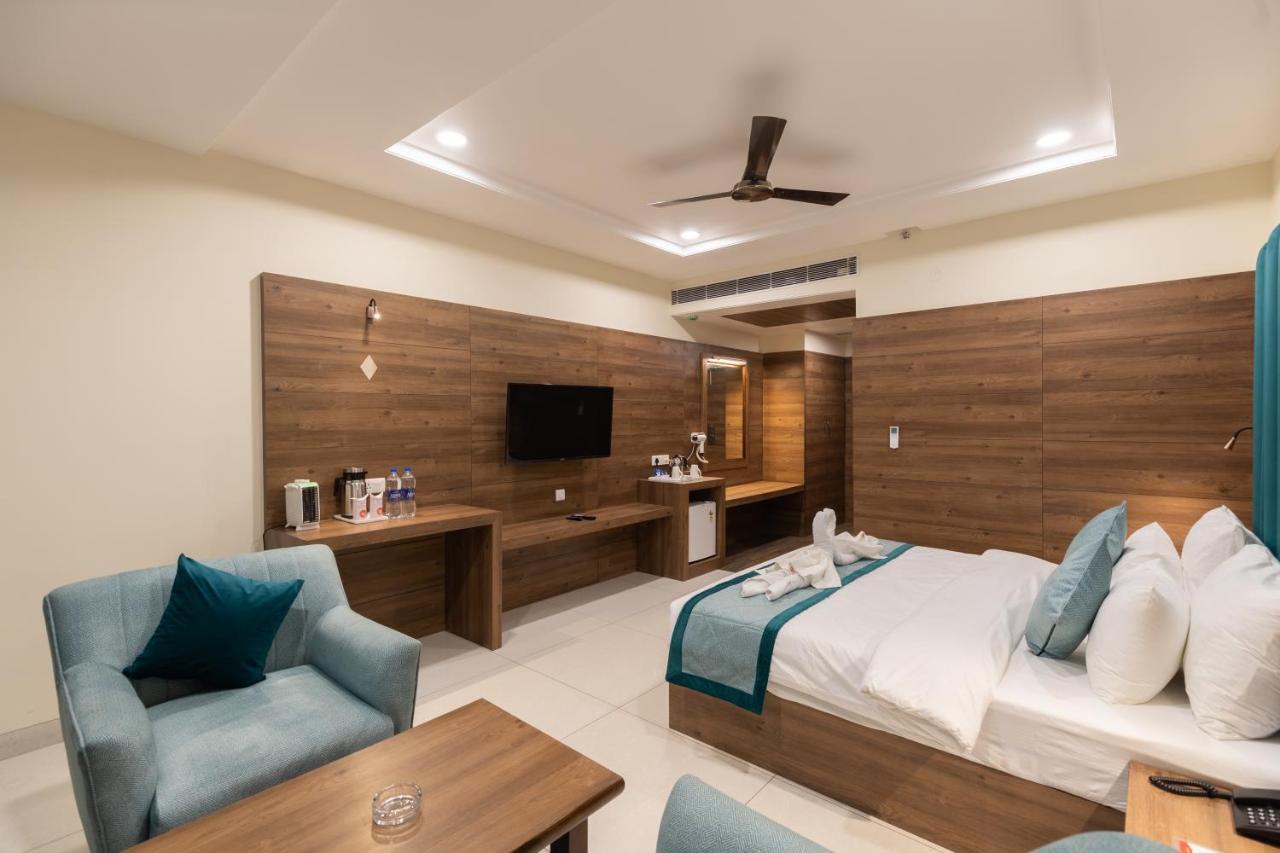 Hotel Highway King Bilaspur Manesar Zewnętrze zdjęcie